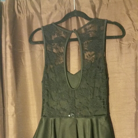 Peplum dress - Picture 2 of 3